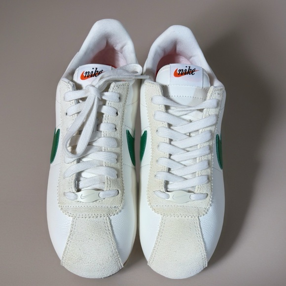 Nike Cortez in Sail/Aloe Verde Black - Picture 6 of 9